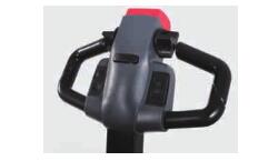 電動堆高車 易操作5.jpg