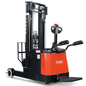 小前移電動堆高車1.2-1.5T 小前移電動堆高車1.2-1.5T